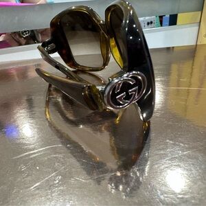 Gucci sunglasses